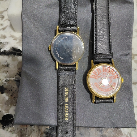 Vintage RED ROBIN WATCHES - Picture 3 of 3